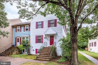 939 Barton Oaks Place, Herndon, VA 20170