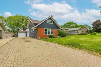 205 Glen St, West Chicago, IL 60185