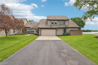 322 N Bayshore Dr Unit 3, Columbiana, OH 44408
