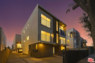 5651 Case Ave, North Hollywood, CA 91601