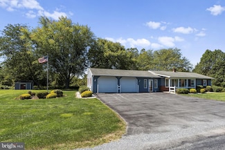 462 Sawmill Rd, New Providence, PA 17560