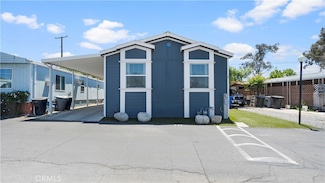 300 Ellis St Unit 10, Lake Elsinore, CA 92530