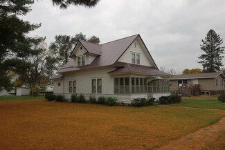 419 S Wisconsin Ave, Muscoda, WI 53573