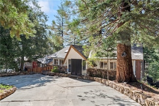 26253 Sky Ridge Dr, Twin Peaks, CA 92391