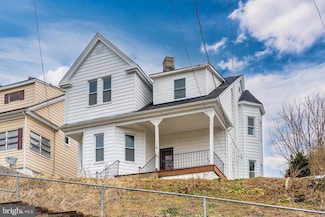 118 4th Ave, Brunswick, MD 21716