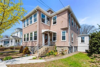 54 Thornton St, Quincy, MA 02170