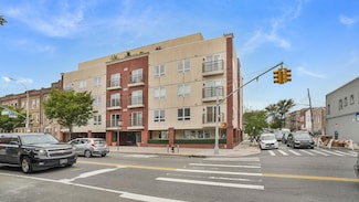 6334 Fresh Pond Rd Unit 2G, Flushing, NY 11385