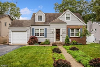 34 Mohawk Ave, Rockaway, NJ 07866