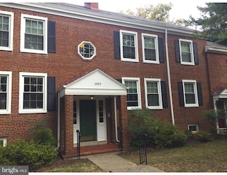 2983 S Columbus St Unit B1, Arlington, VA 22206