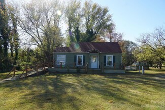 6190 N Carolina 9, Tryon, NC 28782