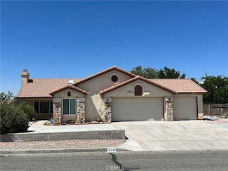 15640 Smoke Tree St, Hesperia, CA 92345
