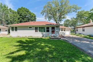 4824 Georgia Ave N, Minneapolis, MN 55428