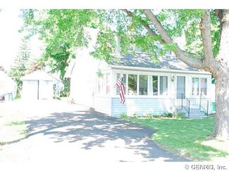 7579 3rd St, Sodus Point, NY 14555