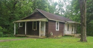 924 Marion Pike, Ironton, OH 45638