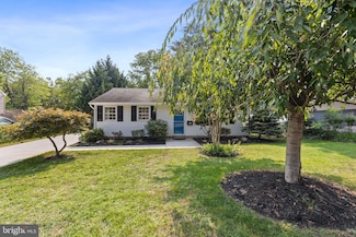 7729 Appomattox Ave, Manassas, VA 20111
