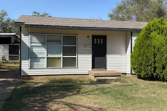 2014 W 20th St, Plainview, TX 79072
