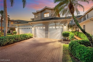 566 Vintage Reserve Ln Unit 21-A, Naples, FL 34119