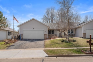 509 Meadow View Rd, Mount Horeb, WI 53572