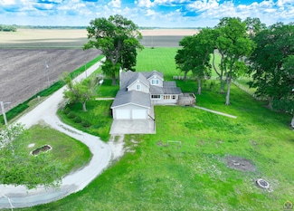14043 NW 39th St, Rossville, KS 66533