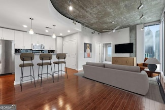 860 Peachtree St NE Unit 2218, Atlanta, GA 30308