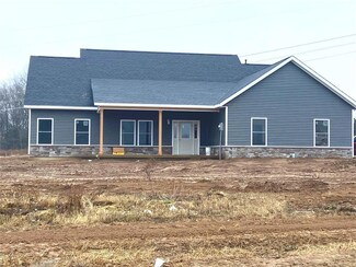 4024 Eagle Dr, Gosport, IN 47433