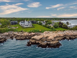 35 Littles Point Rd Unit S101, Swampscott, MA 01907