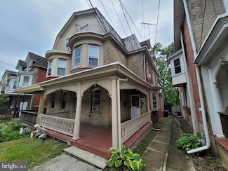 1116 W Airy St, Norristown, PA 19401