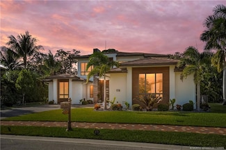 178 SE Via Lago Garda, Port Saint Lucie, FL 34952