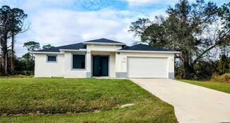 208 Genoa Ave S, Lehigh Acres, FL 33974