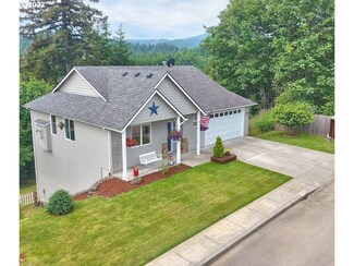 855 Howard Dr, Clatskanie, OR 97016