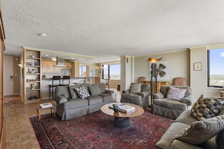 929 N Astor St Unit 2608, Milwaukee, WI 53202