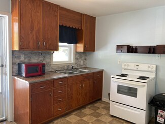 126 1/2 N 7th St, Cannelton, IN 47520