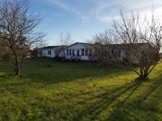 2077 Montavan Rd, Amboy, IL 61310