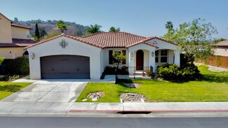 888 Rancho Terrace Ct, El Cajon, CA 92019