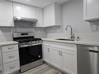 16465 Green Tree Blvd Unit 12, Victorville, CA 92395