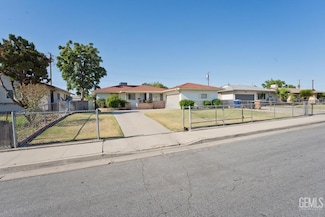 1601 Antonia Way, Bakersfield, CA 93304