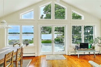 1518 Drift Rd, Westport, MA 02790