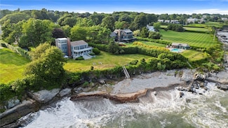 6 Buena Vista Ave, Middletown, RI 02842