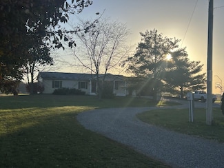 6090 Horseshoe Rd, Delaware, OH 43015