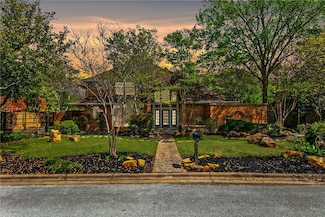 8605 Rosewood Dr, College Station, TX 77845