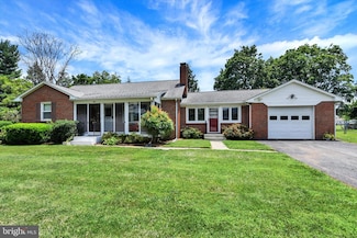 7907 Rocky Acre Dr, Thurmont, MD 21788