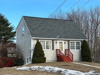6 Libby St, Scarborough, ME 04074