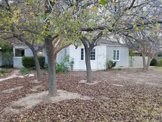 208 W I St, Brawley, CA 92227