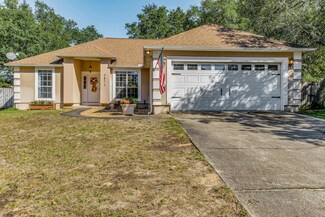 2872 Avenida de Soto, Navarre, FL 32566