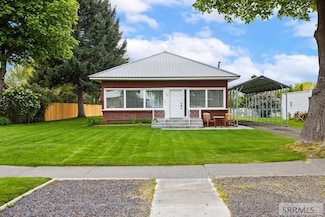 182 S 3rd W, Rigby, ID 83442