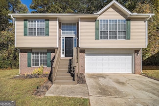 488 Barclay Ct, Stone Mountain, GA 30083