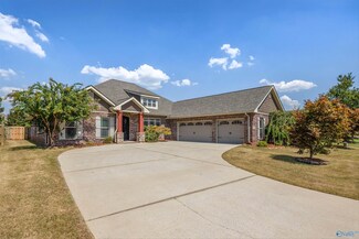 3 Bannut Ct SW, Huntsville, AL 35824