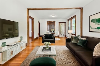 18 Lincoln St, North Andover, MA 01845