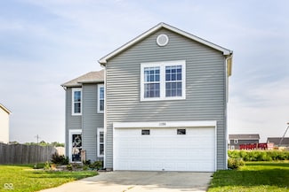 1196 King Maple Dr, Greenfield, IN 46140