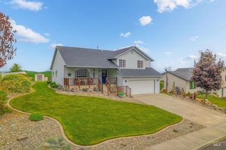 386 E Valleyview Ave, Genesee, ID 83832